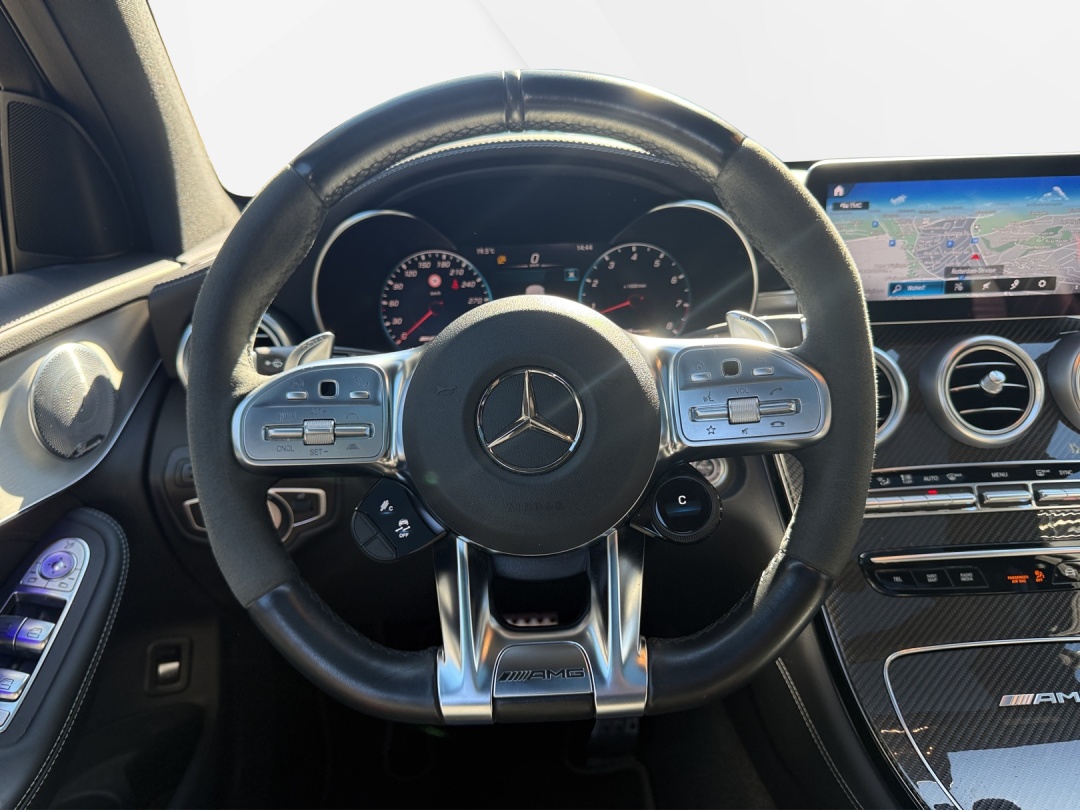 MERCEDES-BENZ GLC 63 S AMG 4Matic 9G-Tronic-image-14