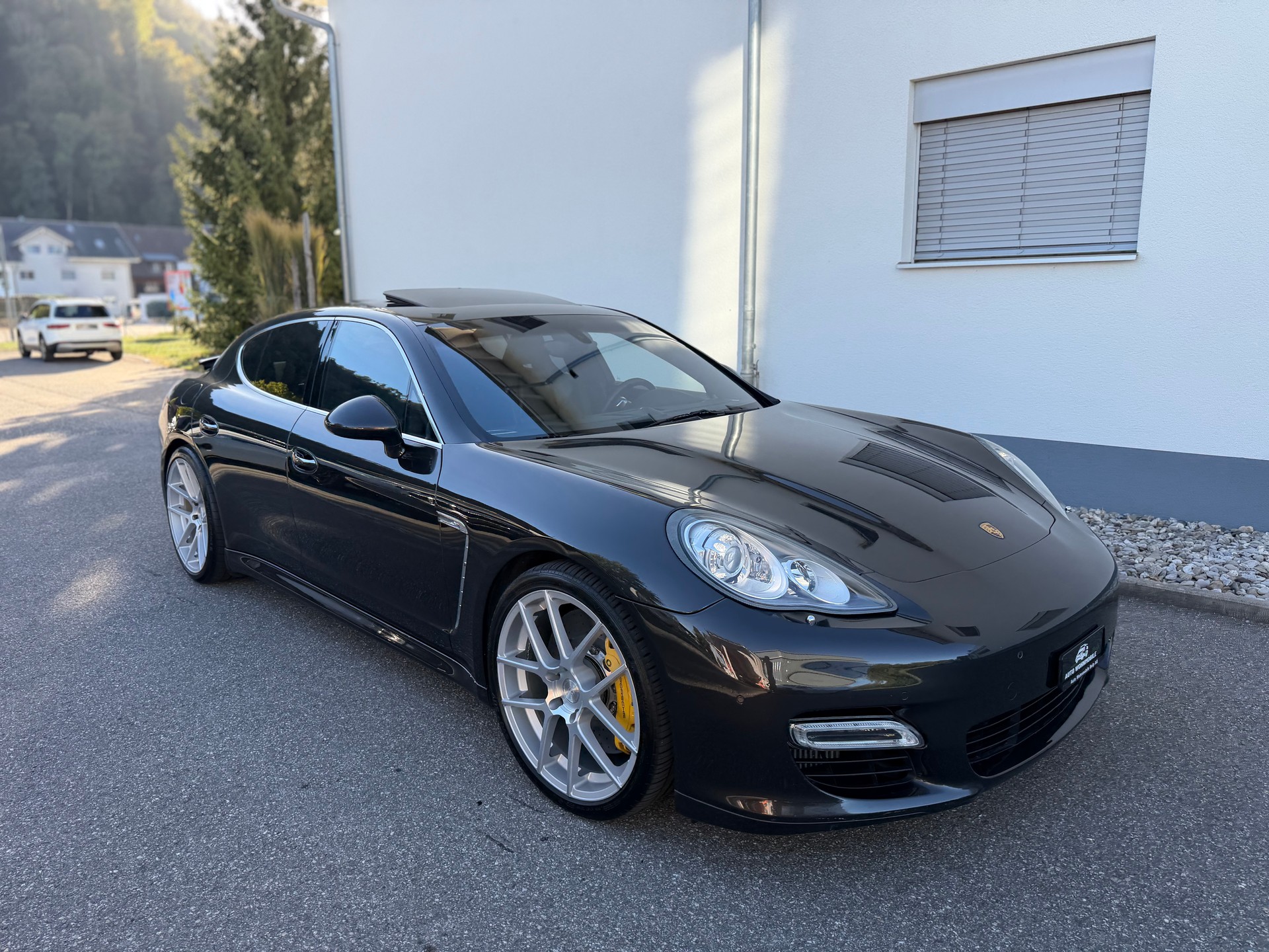 PORSCHE Panamera Turbo 4.8 PDK-showroom-element-2
