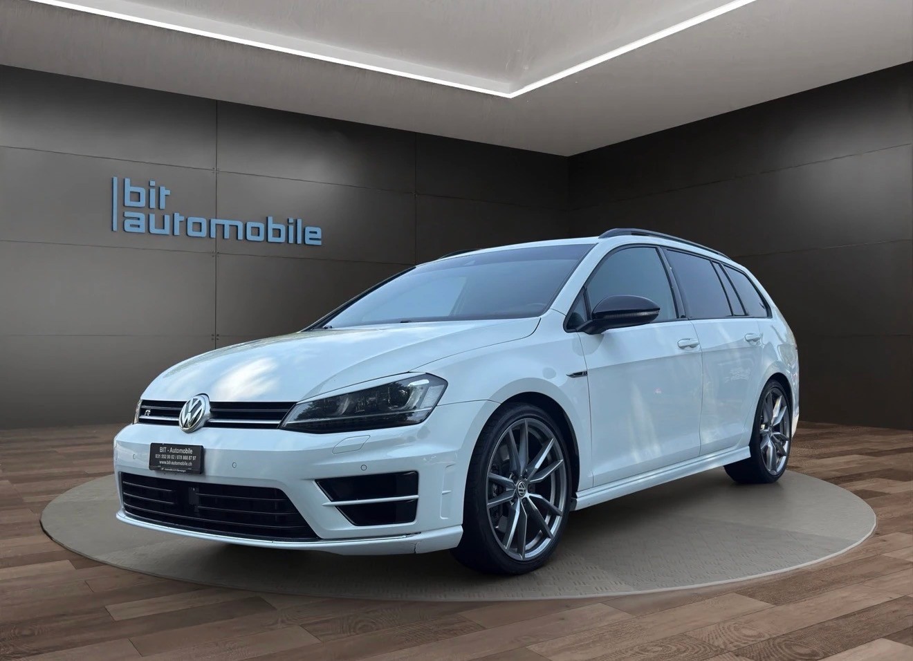 VW Variant 2.0 TSI R 4 Motion DSG