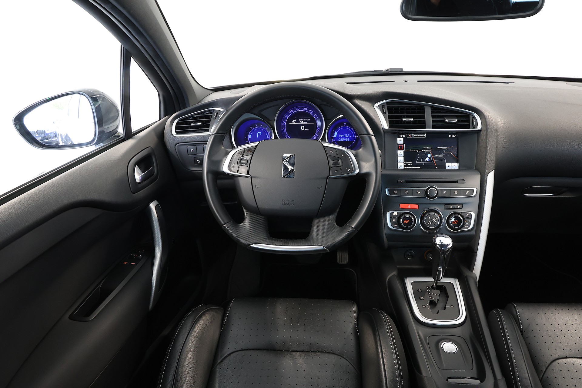 DS AUTOMOBILES DS4 1.6 THP 165 So Chic-image-9