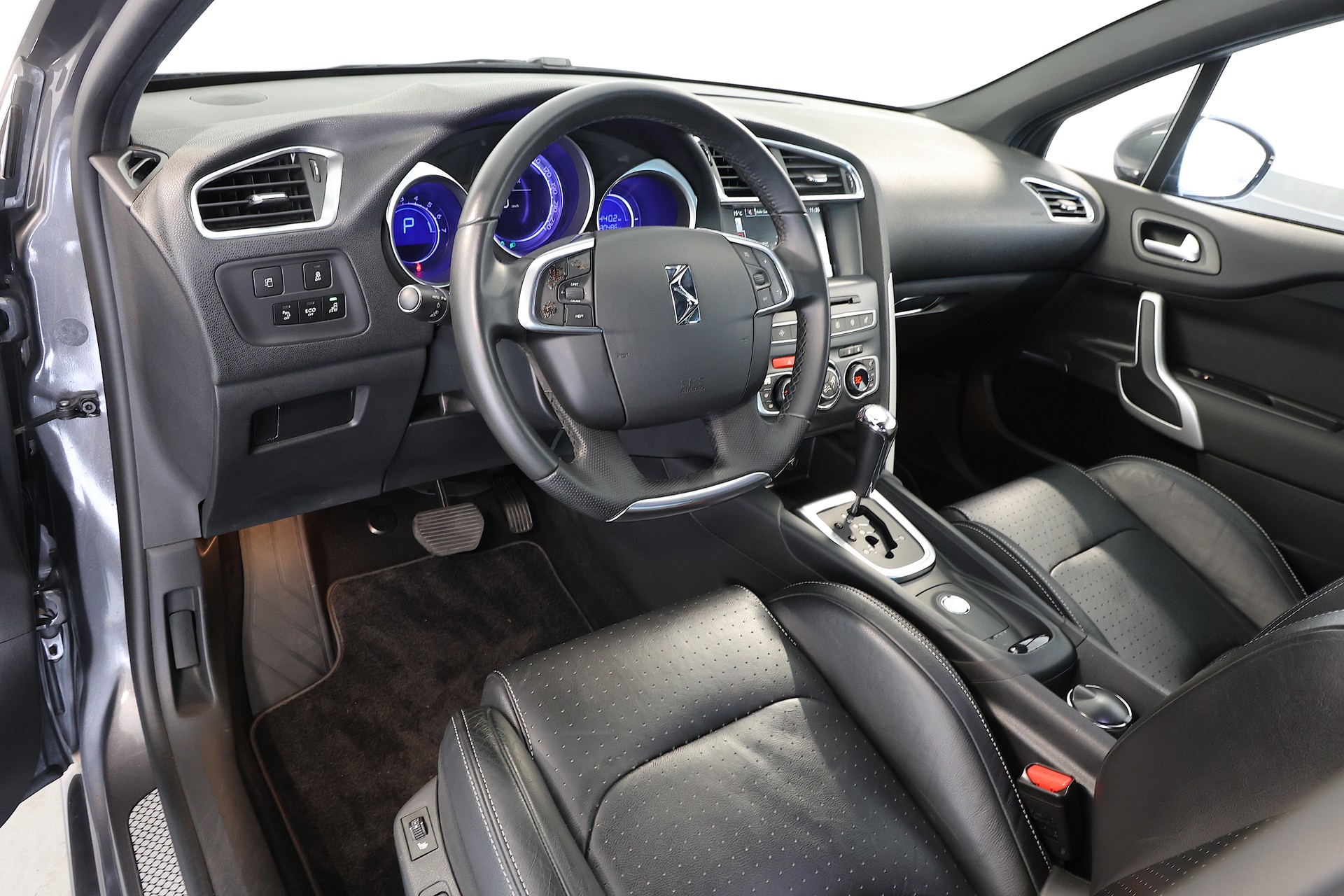 DS AUTOMOBILES DS4 1.6 THP 165 So Chic-image-7