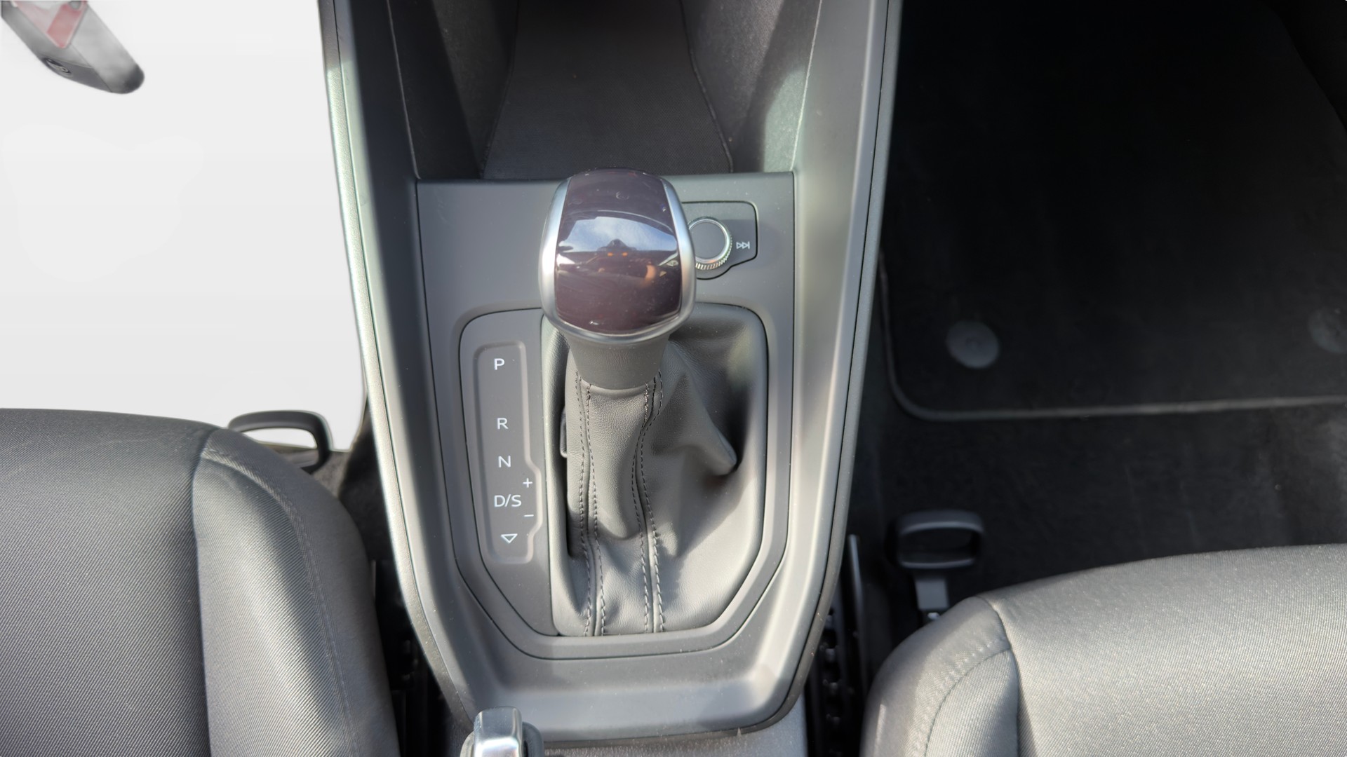 AUDI A1 Sportback 30 TFSI S-tronic-image-13
