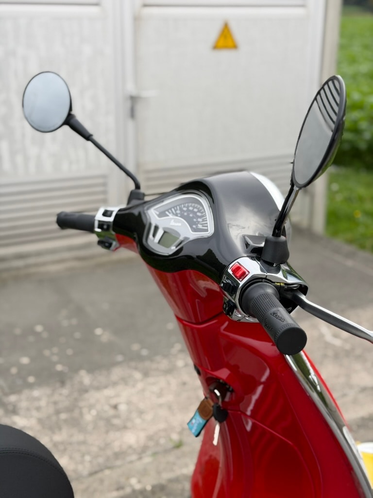 PIAGGIO Mickey Mouse-image-3