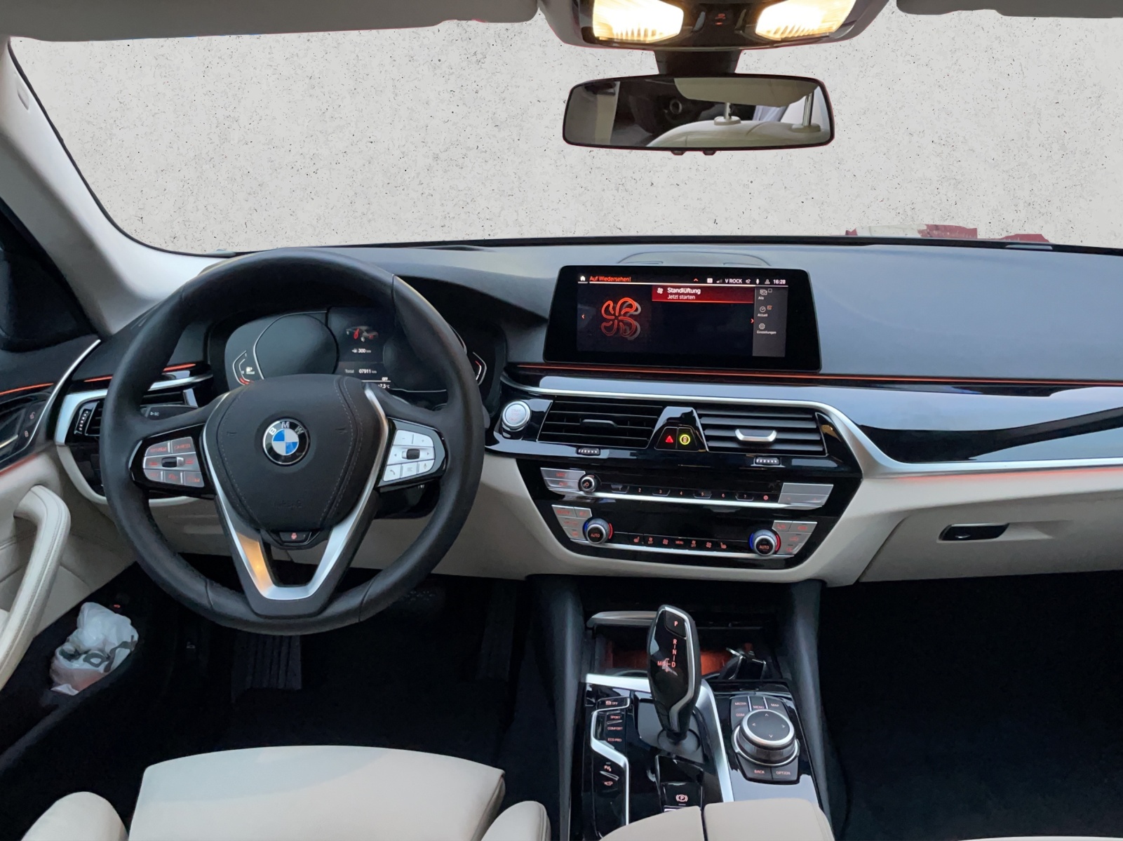 BMW 530d xDrive-image-12