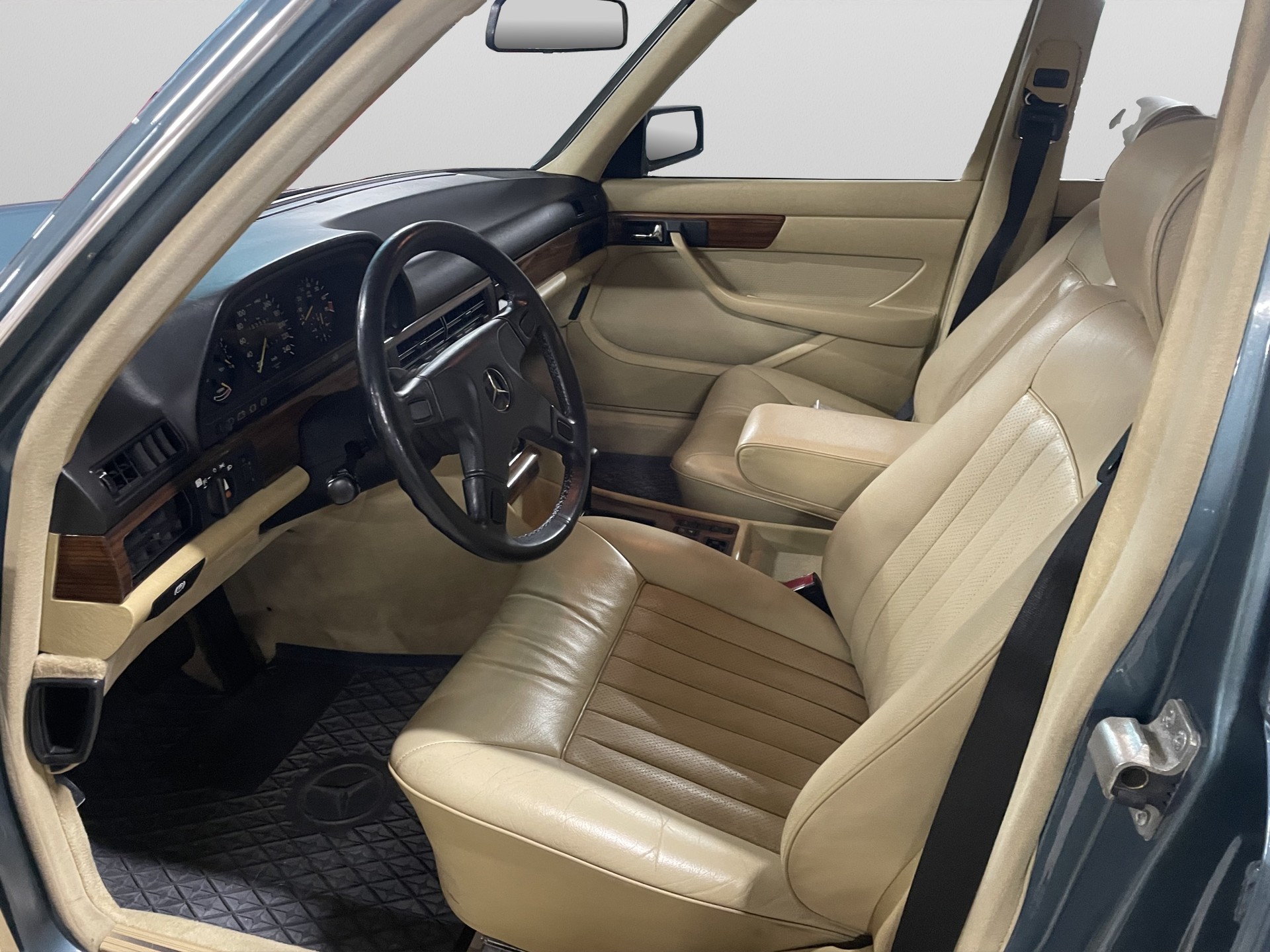 MERCEDES-BENZ 280 SEL-image-8