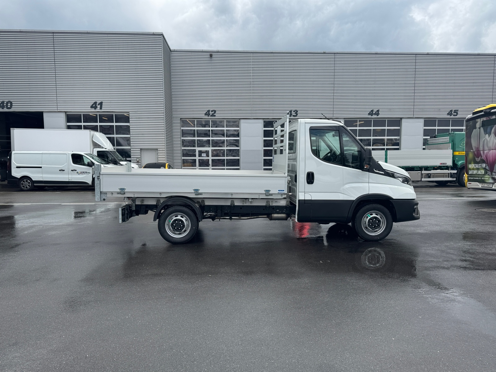 IVECO 35S16A8 mit Kipper Geser-image-4
