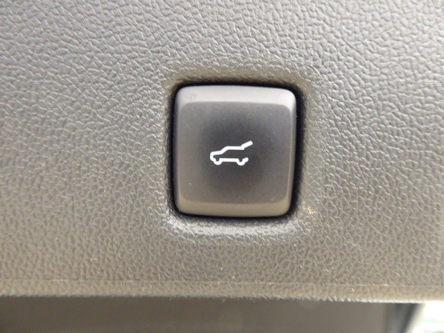 FORD Kuga 2.5 PHEV Titanium 2WD-image-13