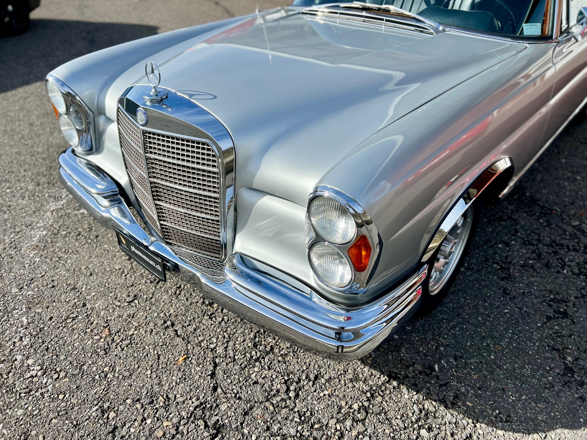 MERCEDES-BENZ 280 SE Automatic W111 VETERAN-image-18