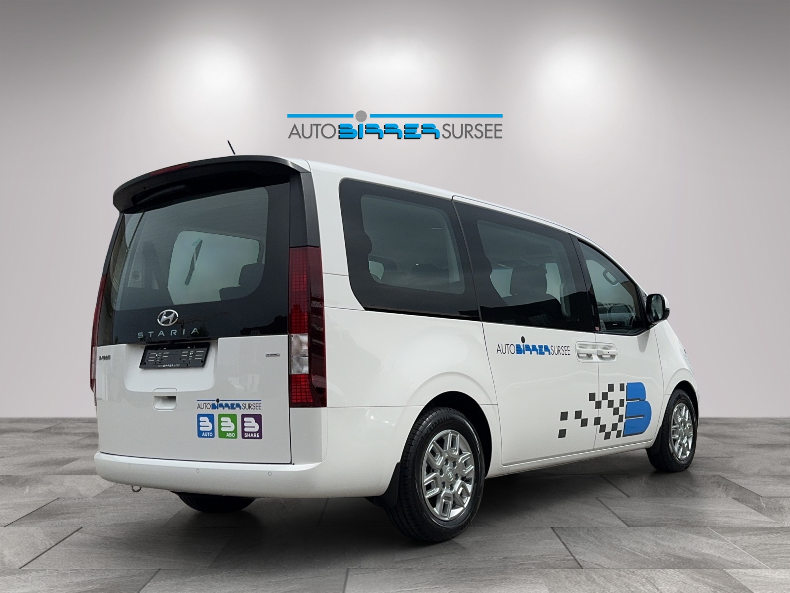 HYUNDAI Staria Wagon 2.2 CRDI Amplia-image-4