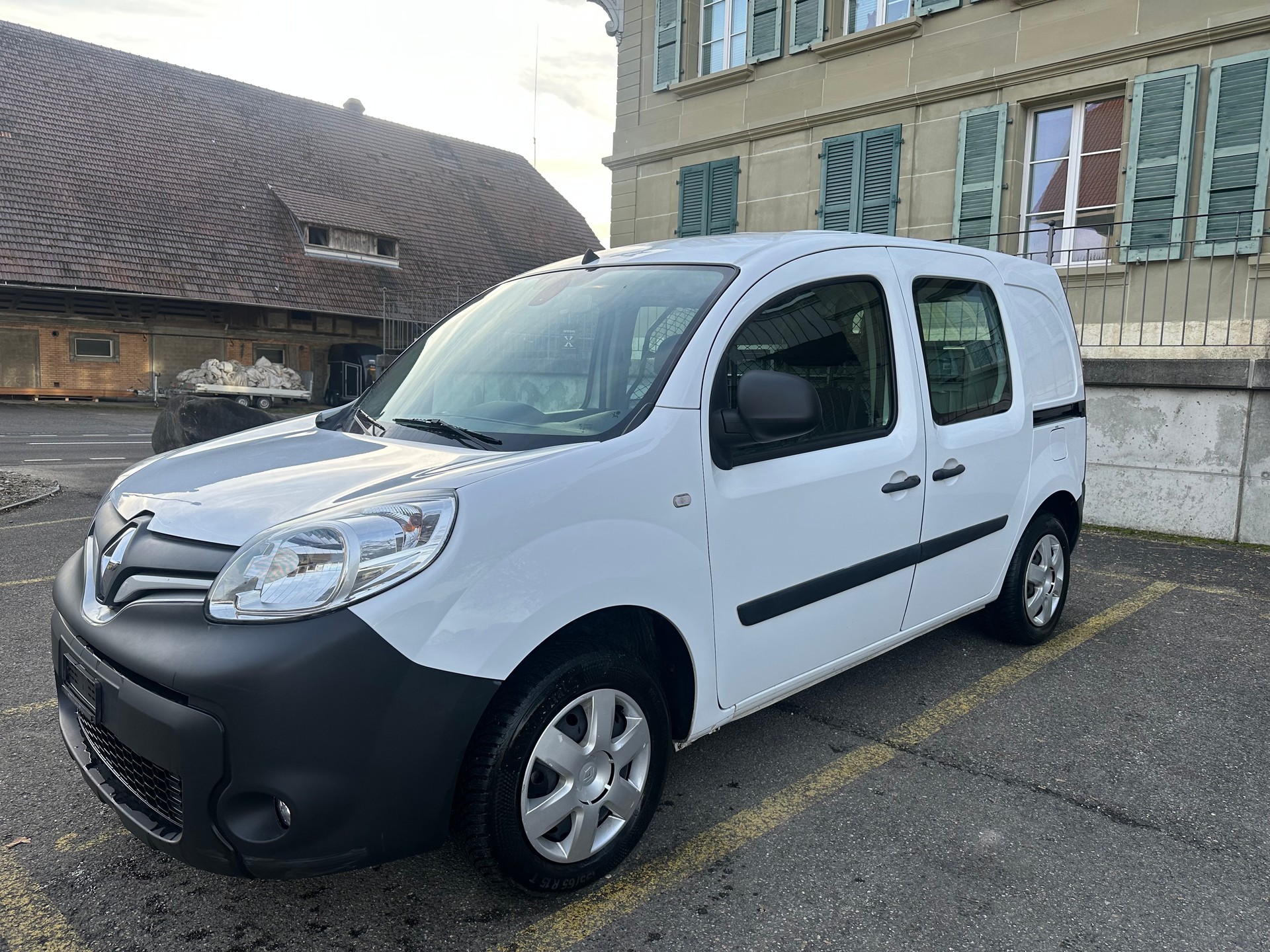 RENAULT KANGOO EXPR.-image-1