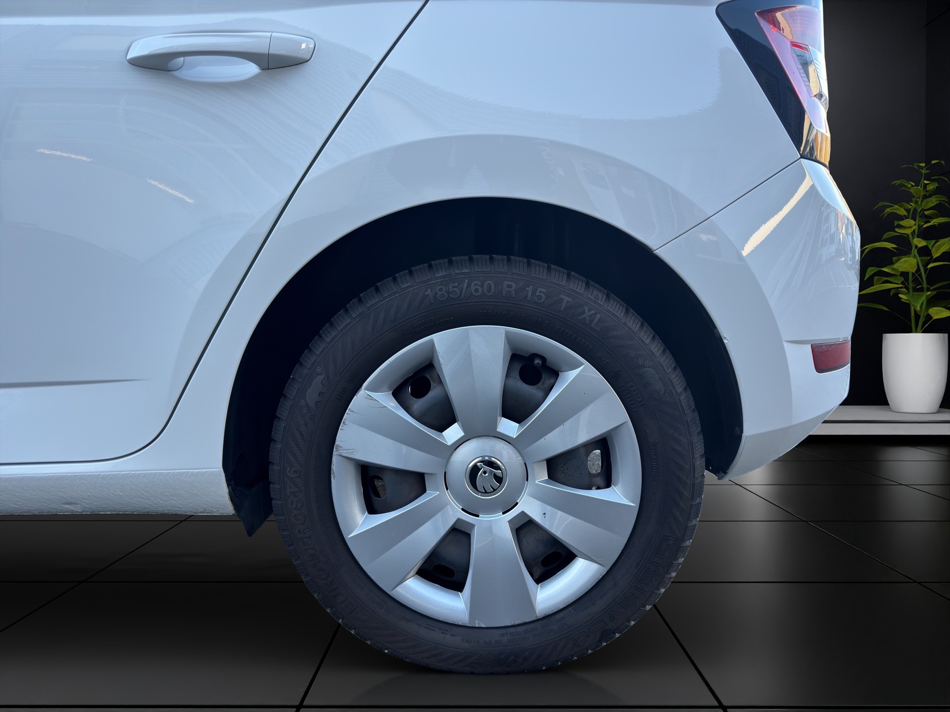 SKODA Fabia 1.0 TSI Ambition DSG-image-25