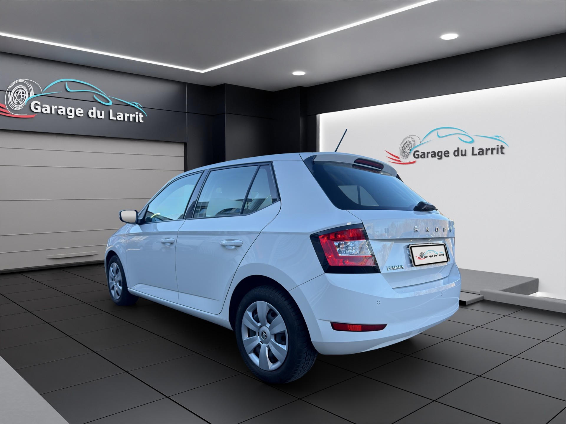 SKODA Fabia 1.0 TSI Ambition DSG-image-4