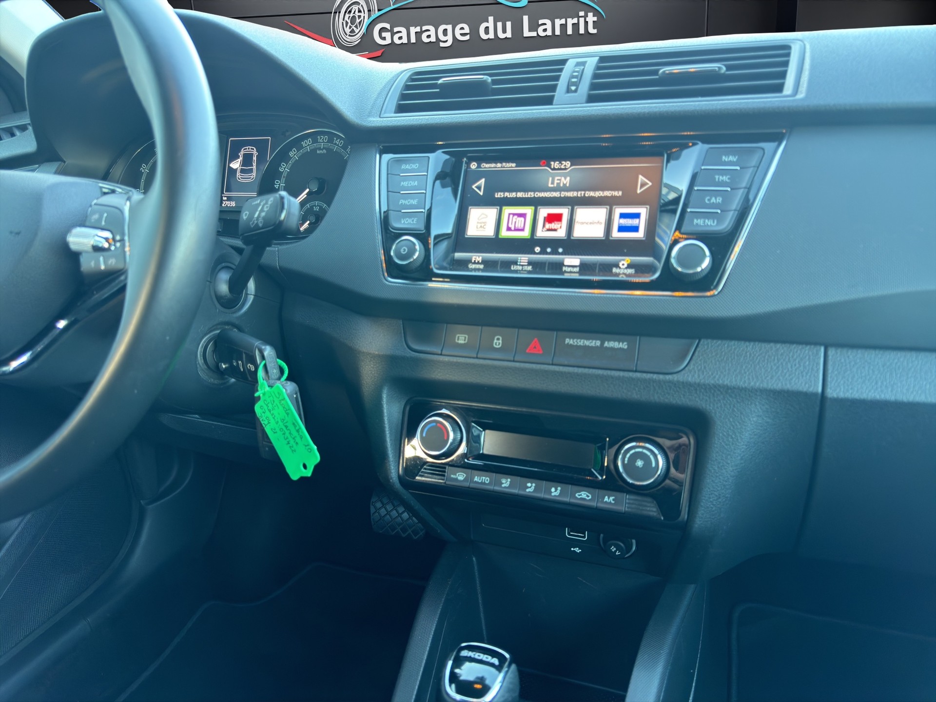 SKODA Fabia 1.0 TSI Ambition DSG-image-17