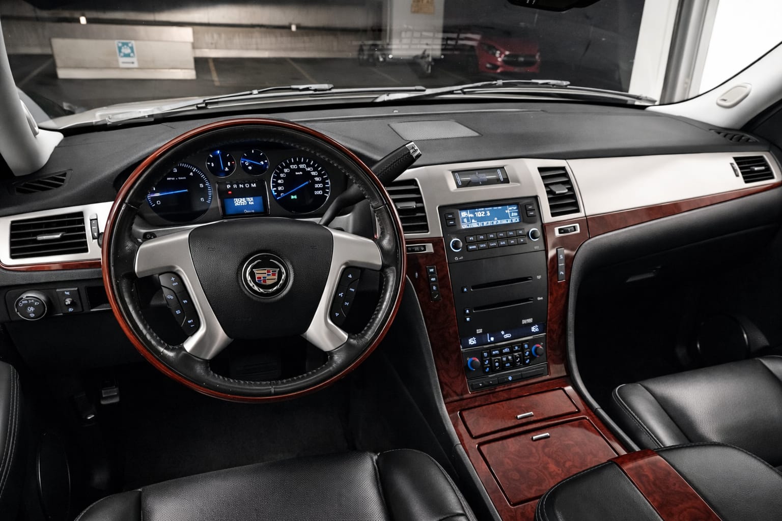 CADILLAC Escalade 6.2 Sport Luxury-image-6
