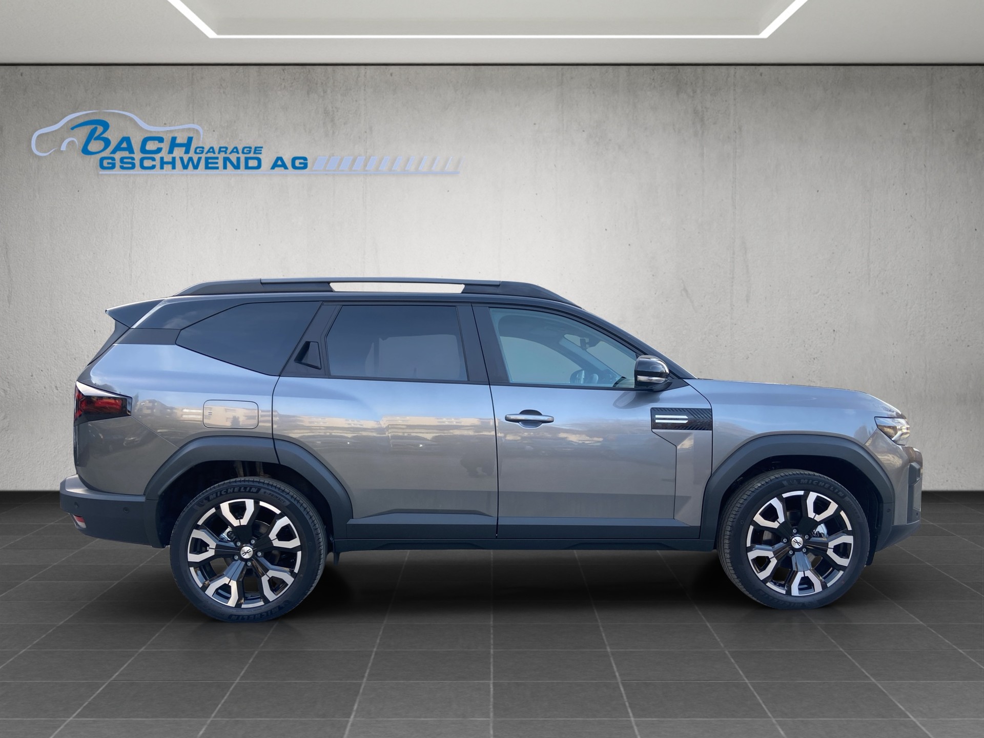 DACIA Bigster HEV 155 Journey-showroom-element-2
