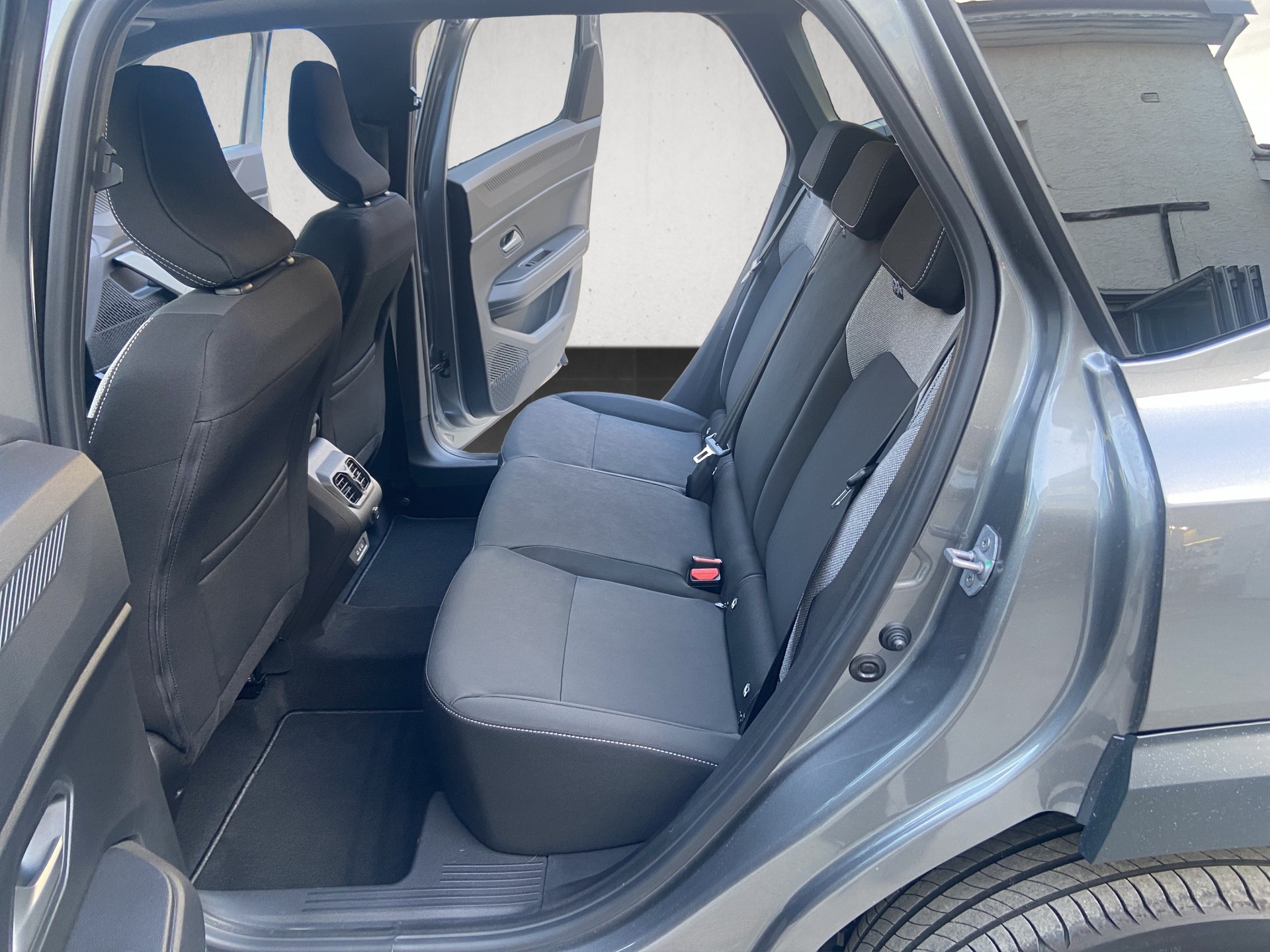 DACIA Bigster HEV 155 Journey-image-7