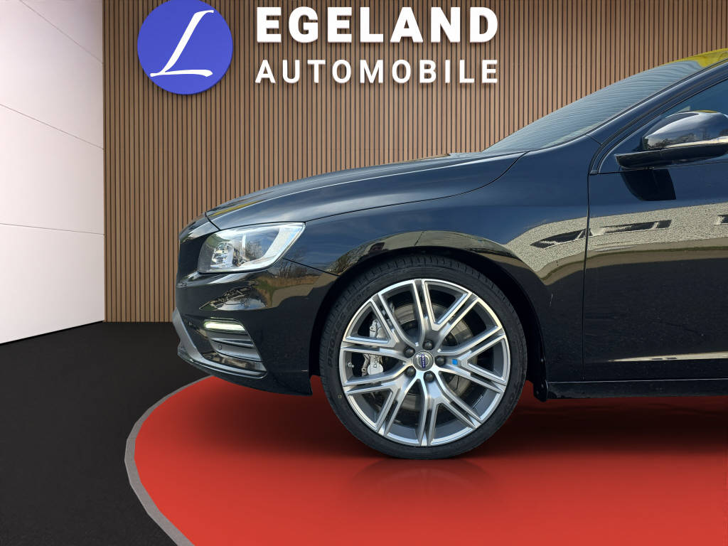 VOLVO V60 2.0 T6 Polestar AWD-image-9