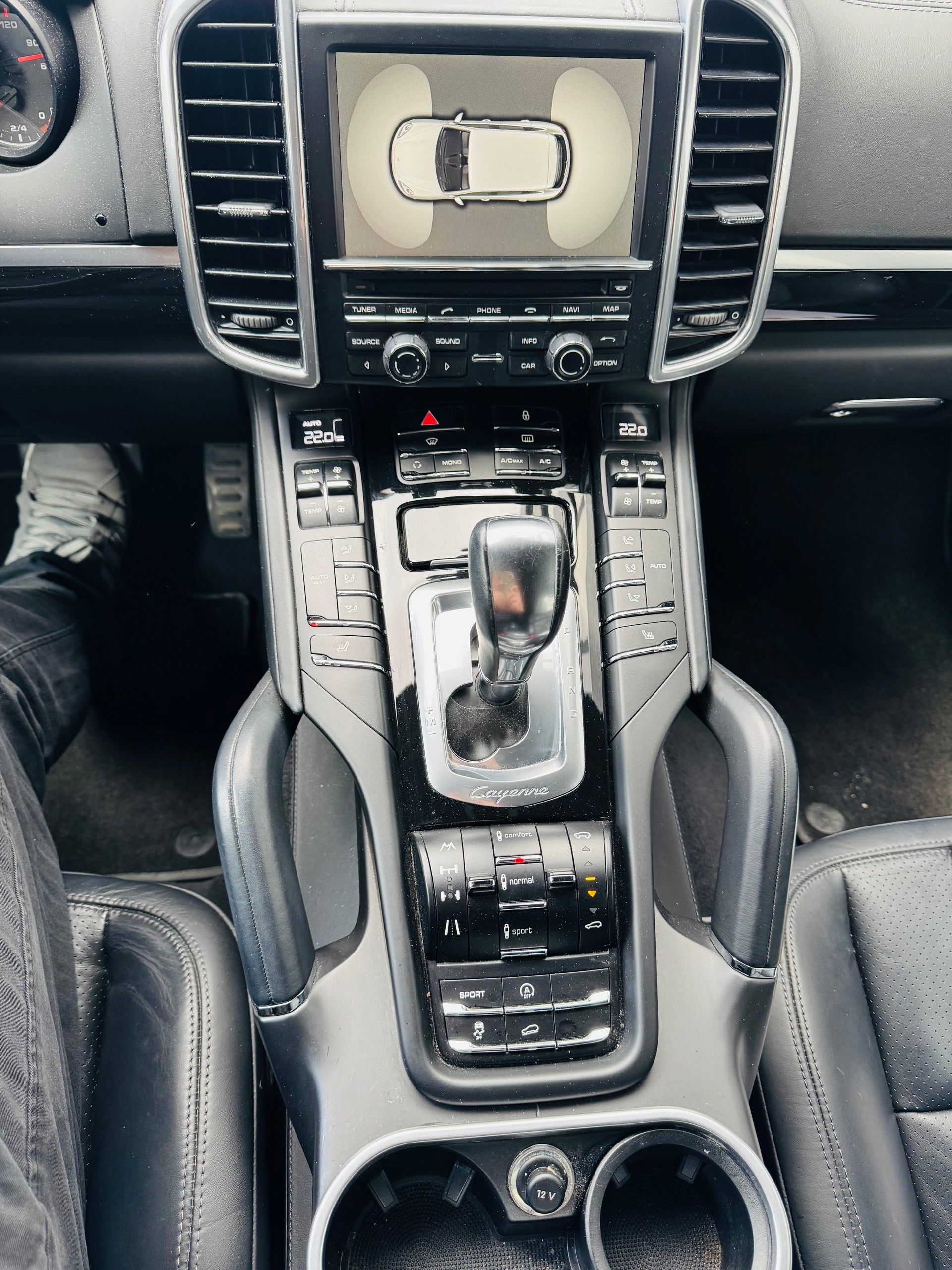 PORSCHE Cayenne Diesel-image-17