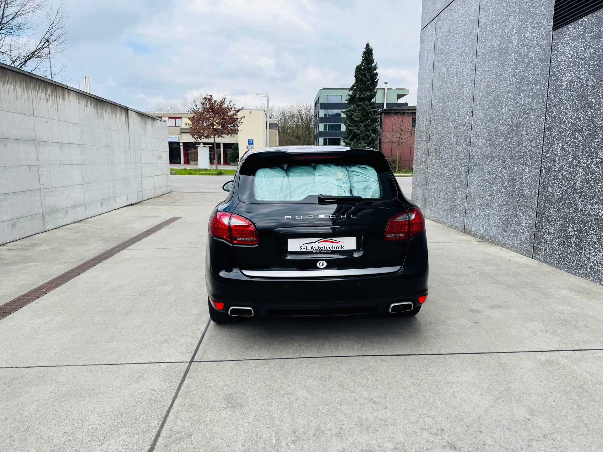 PORSCHE Cayenne Diesel-image-4