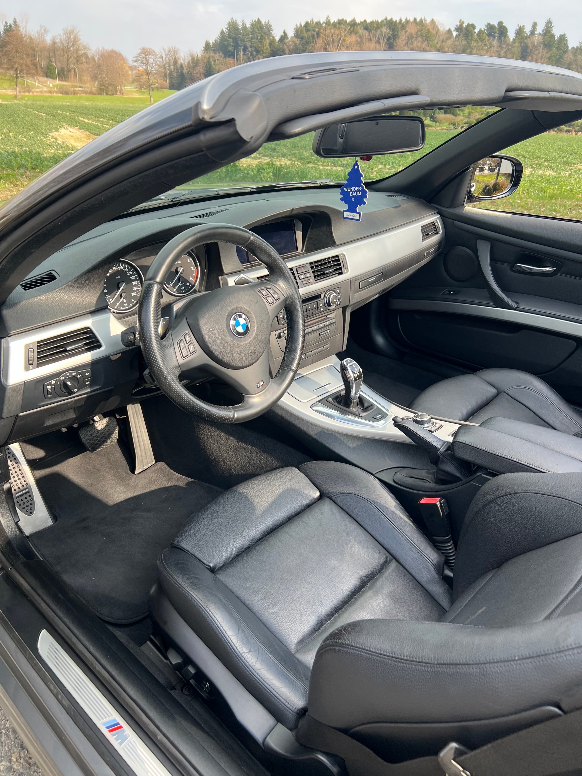 BMW 335i Cabriolet DSG * CH-Fahrzeug * M-Sport * 61‘000 km *-image-6