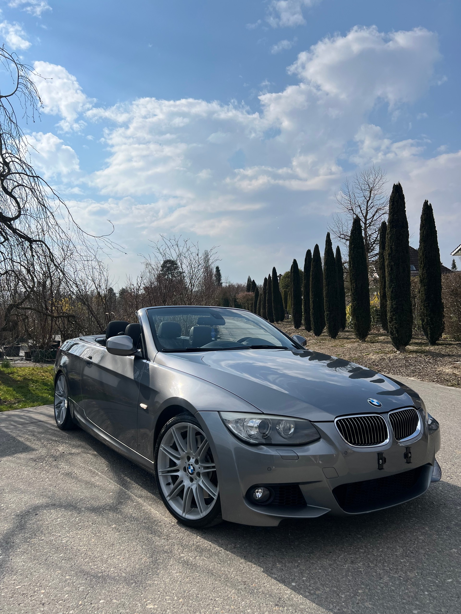 BMW 335i Cabriolet DSG * CH-Fahrzeug * M-Sport * 61‘000 km *