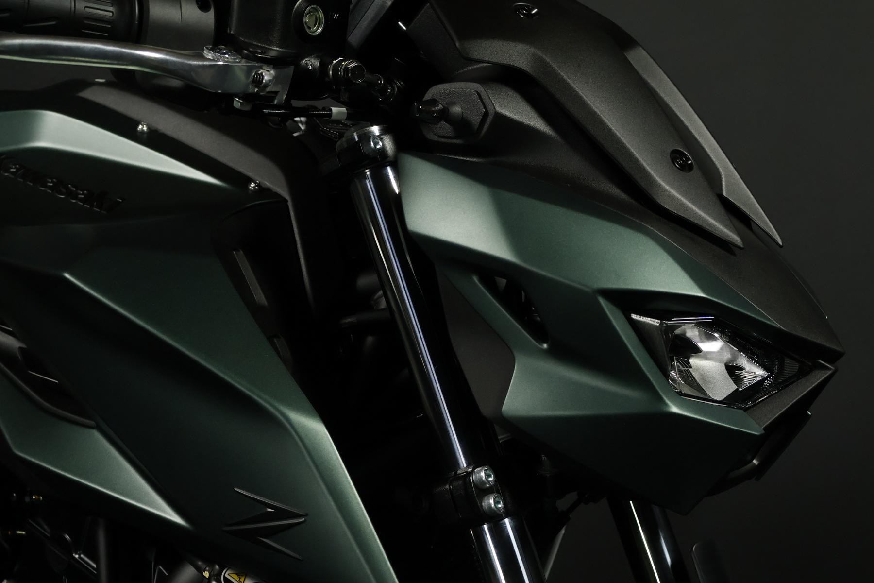 KAWASAKI Z 650 S (50/35 KW) *Darksmaragd* Level 2Sofort Lieferbar-image-3