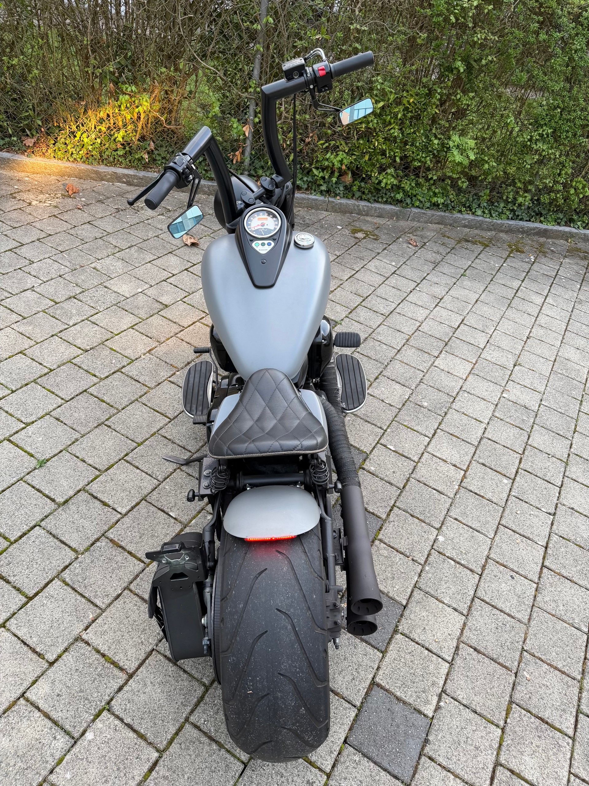 KAWASAKI VN 900 Classic-image-2