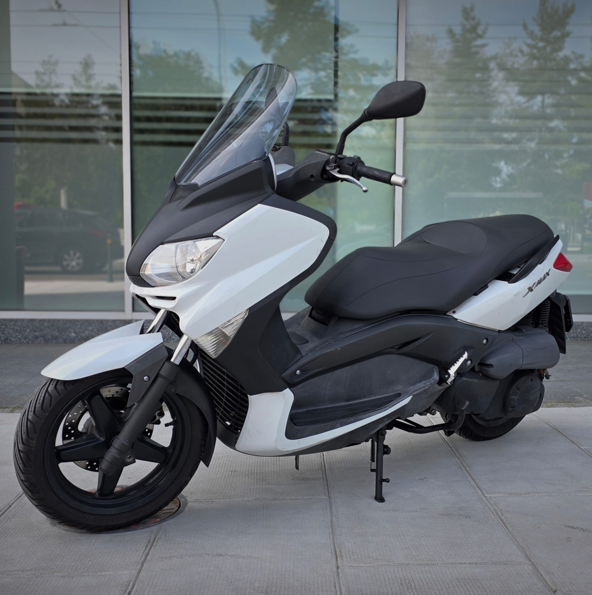 YAMAHA X-MaxYP 250 R-image-3