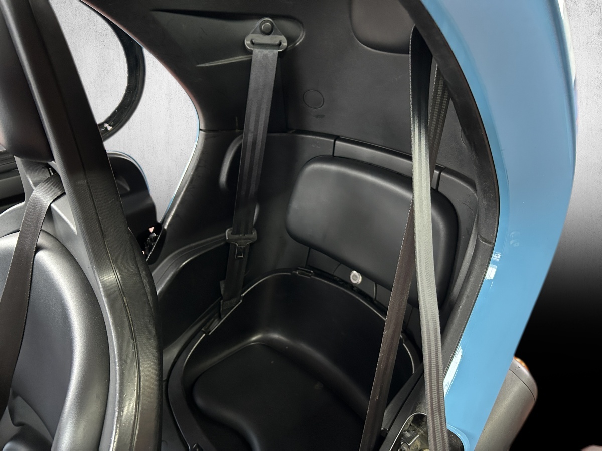 RENAULT Twizy Z.E. Life-image-6