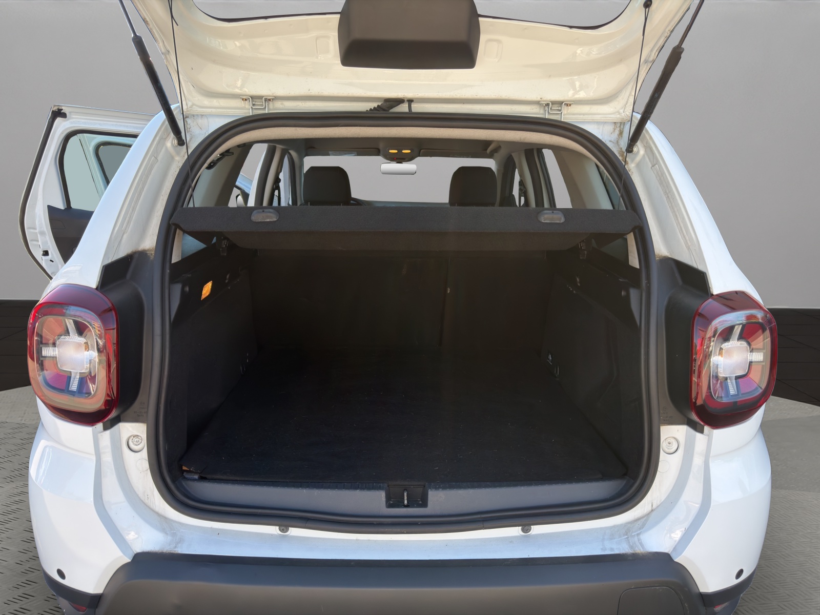 DACIA Duster TCe 130 Comfort 4x4-image-18