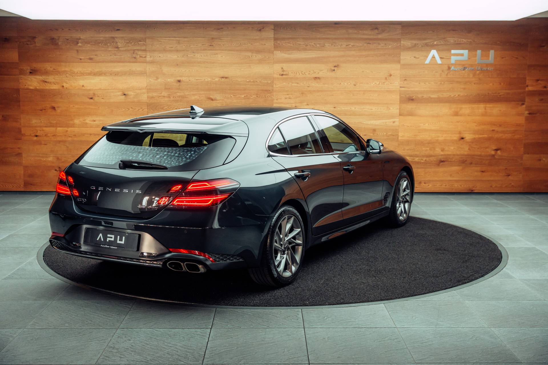 GENESIS G70 Shooting Brake 2.2 CRDI Luxus AT8 AWD-showroom-element-1