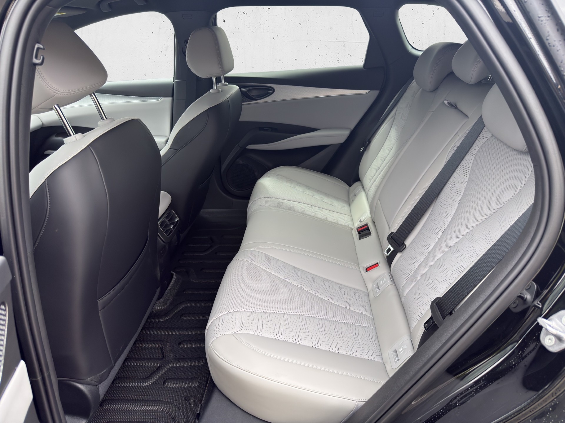 BYD Seal 6 DM-i Comfort-image-12