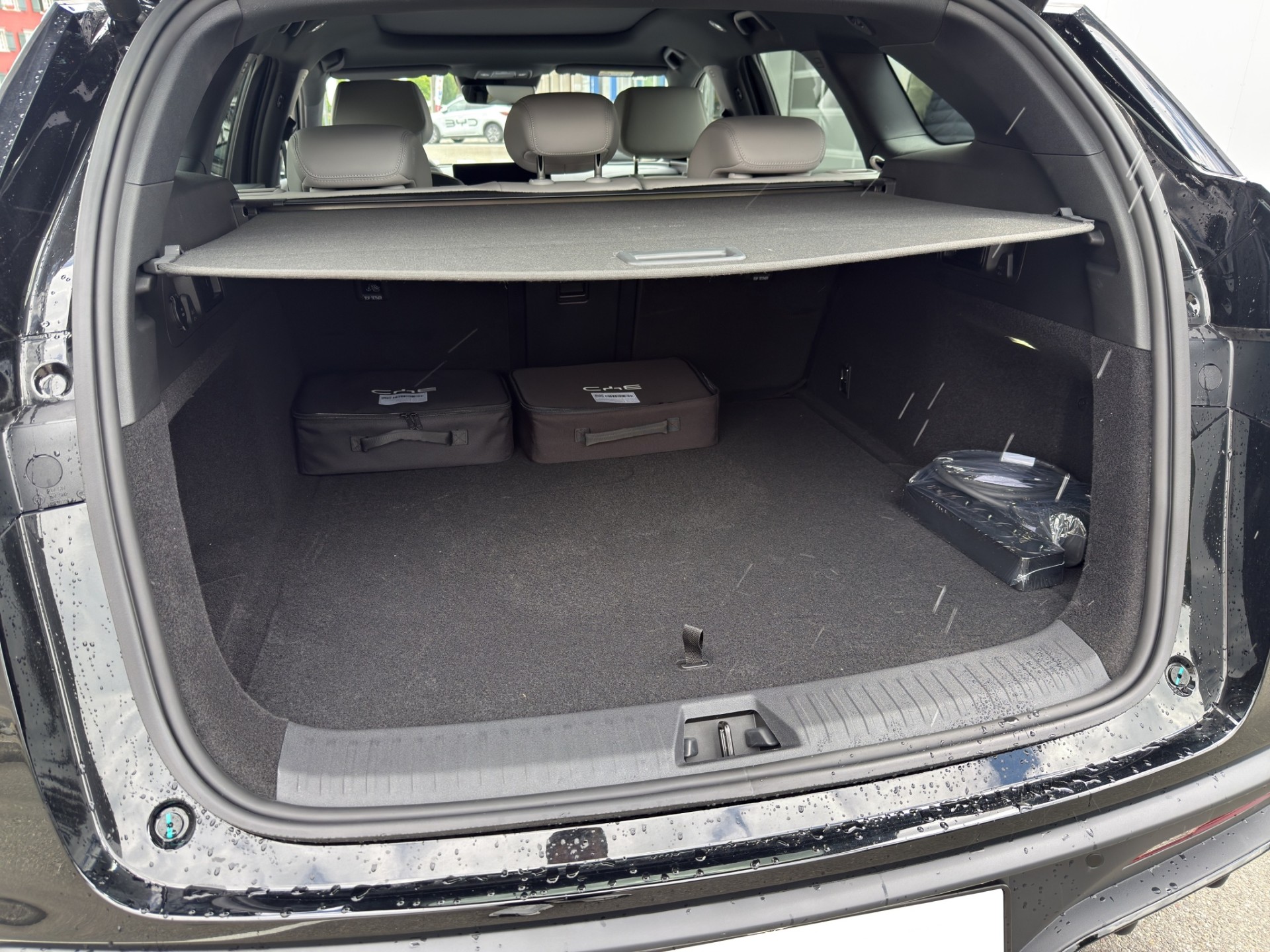 BYD Seal 6 DM-i Comfort-image-13