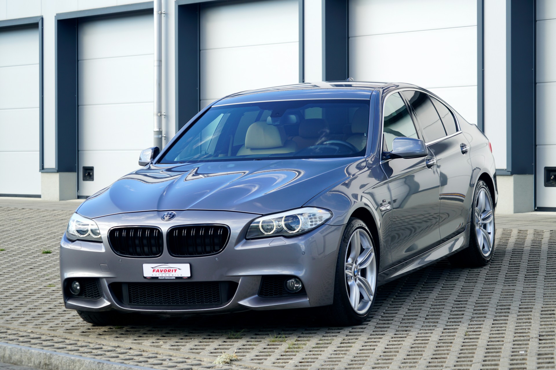 BMW 528i xDrive M-Sportpaket Steptronic (CH)