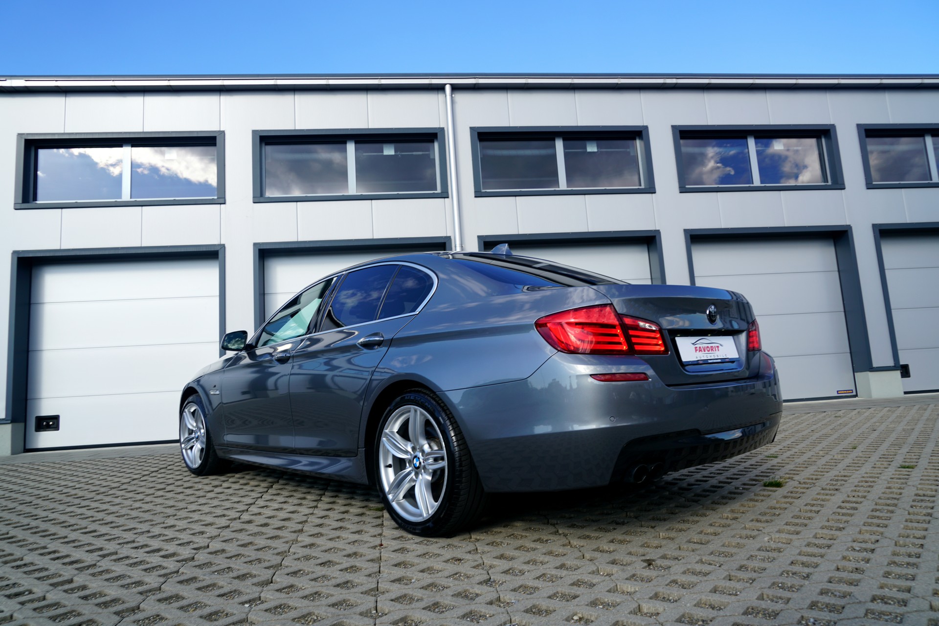 BMW 528i xDrive M-Sportpaket Steptronic (CH)-image-10