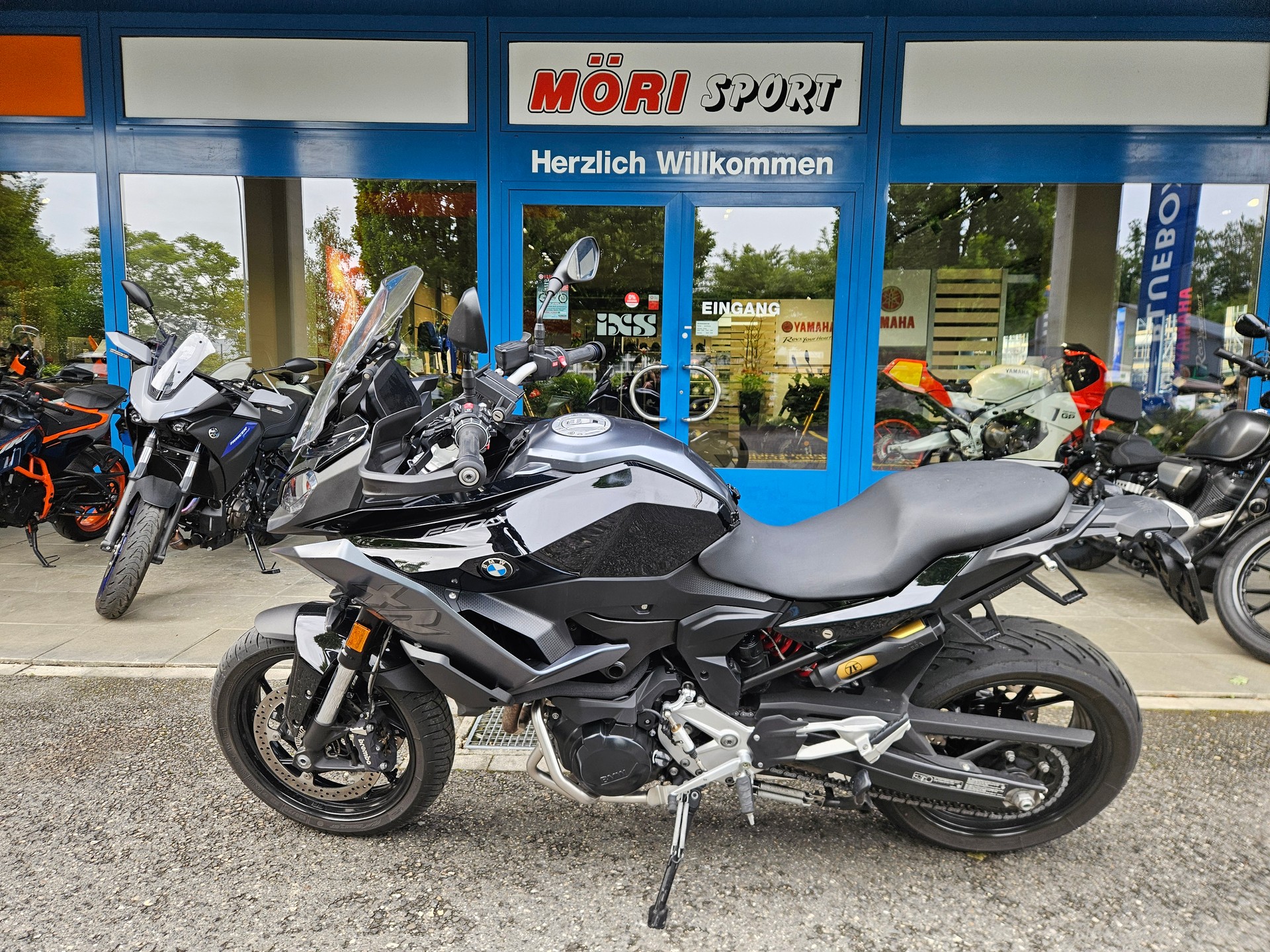 BMW F 900 XR ABS-image-3
