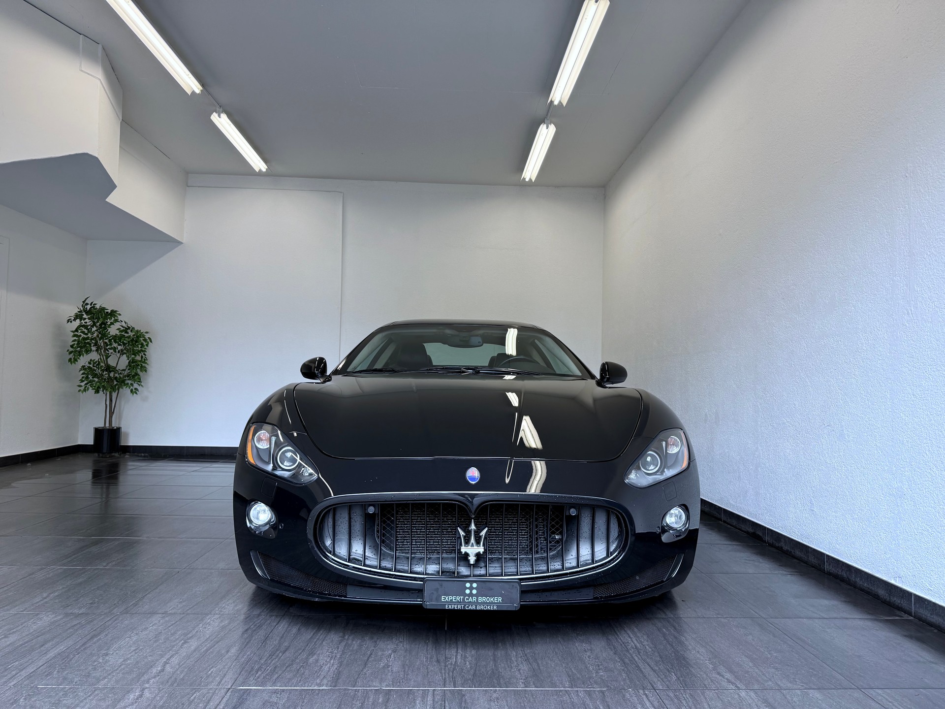 MASERATI GranTurismo S Cambiocorsa-showroom-element-3