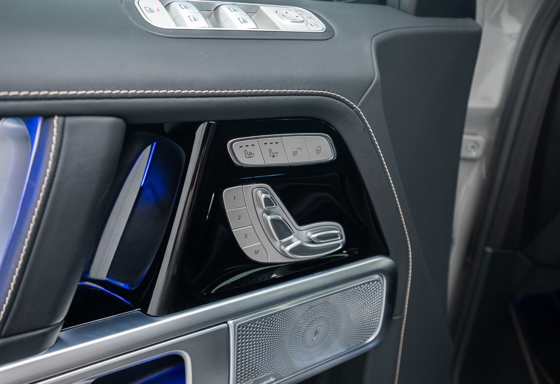 MERCEDES-BENZ G 63 AMG Speedshift Plus G-Tronic-image-10