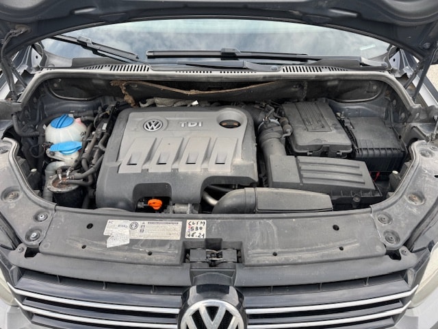 VW Touran 2.0 TDI BlueMotion Technology Highline-image-1