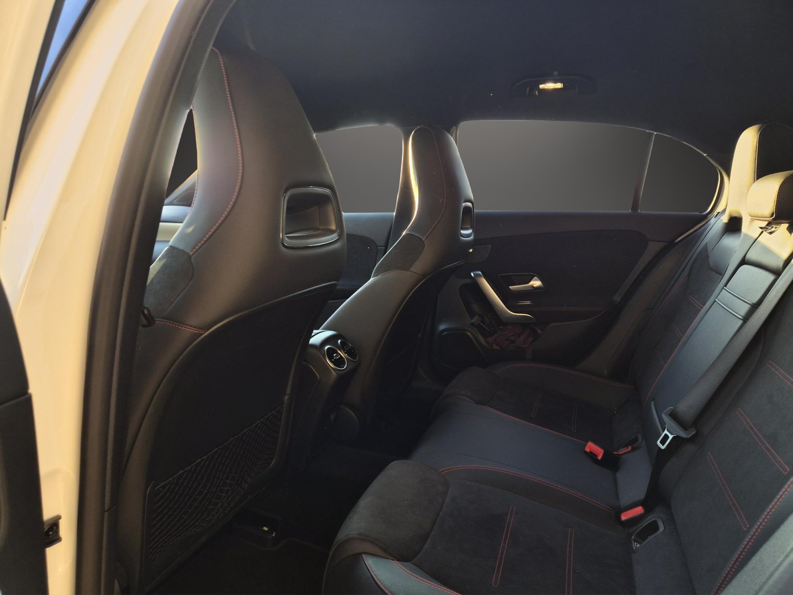 MERCEDES-BENZ A 180 Night Star AMG Line 7G-DCT-image-5