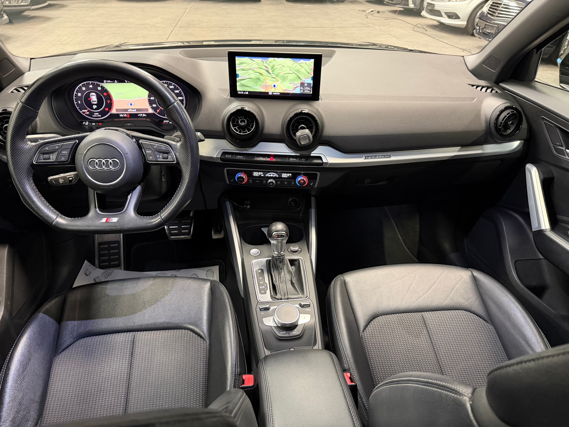 AUDI Q2 2.0 TFSI S-LINE quattro S-tronic-image-10