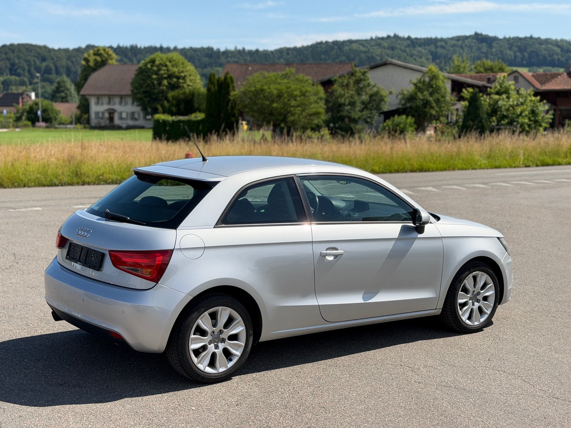 AUDI A1 1.2 TFSI Ambition-image-13