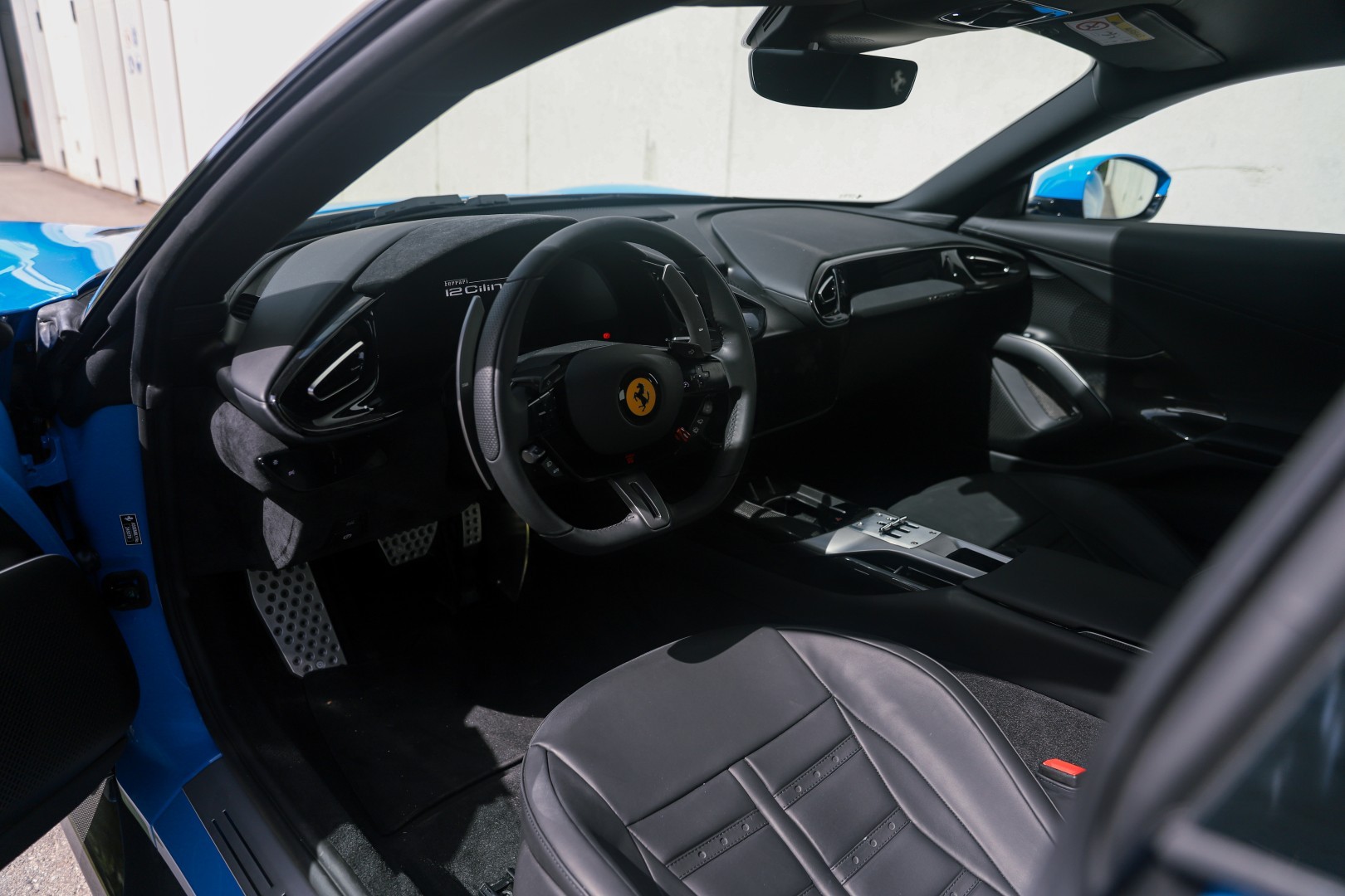 FERRARI 12 Cilindri-image-9