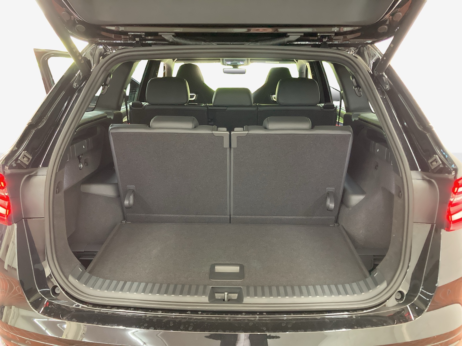 SKODA Kodiaq 2.0 TSI Sportline 4x4-image-8