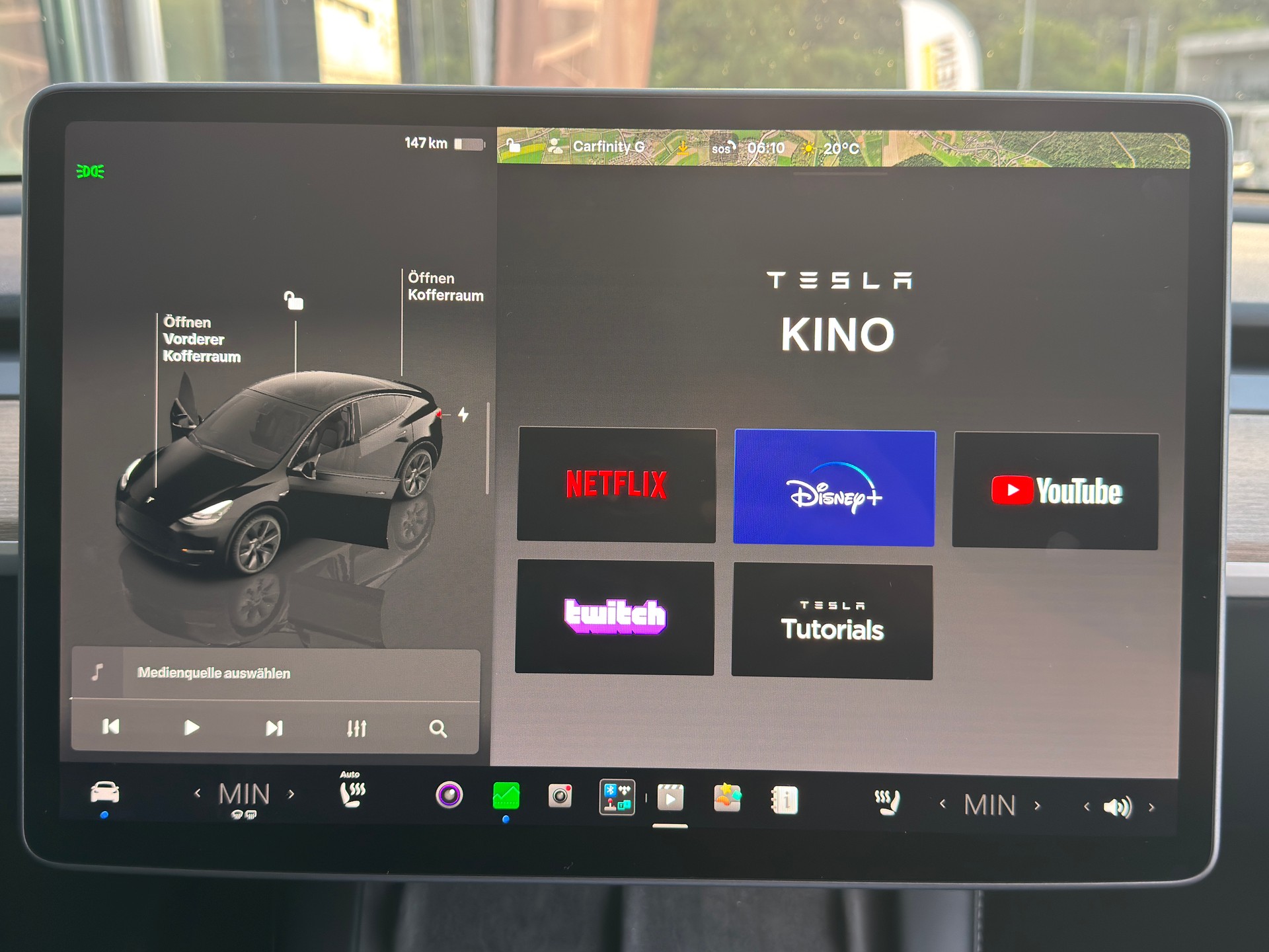 TESLA Model Y Long Range *RESERVIERT*-image-17