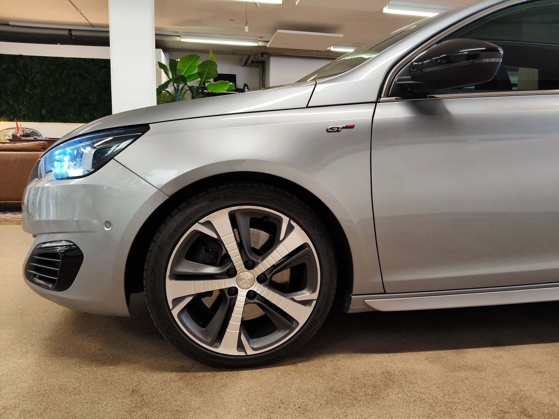PEUGEOT 308 SW 2.0 BlueHDI GT Automatic-showroom-element-2