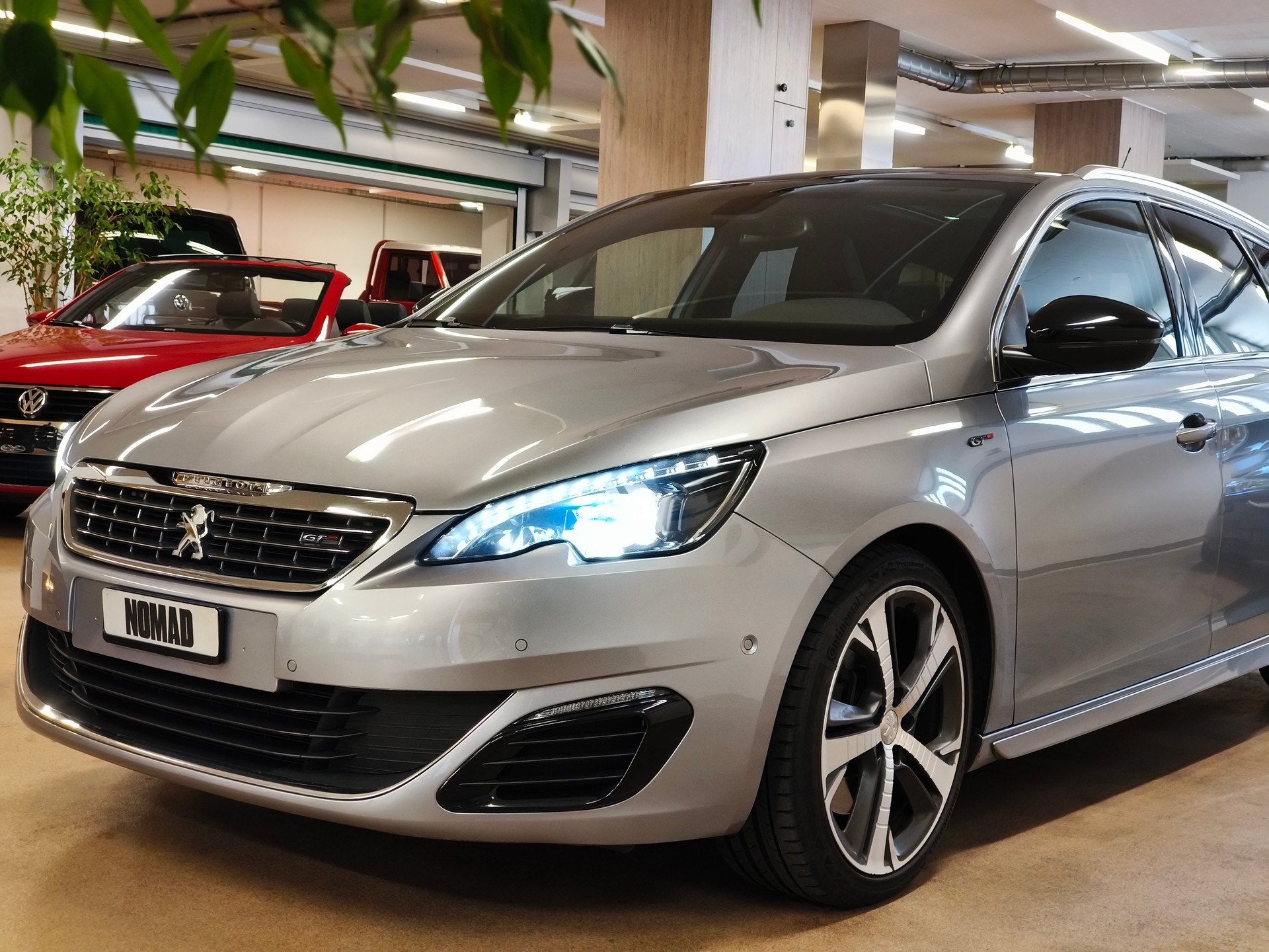 PEUGEOT 308 SW 2.0 BlueHDI GT Automatic-showroom-element-1