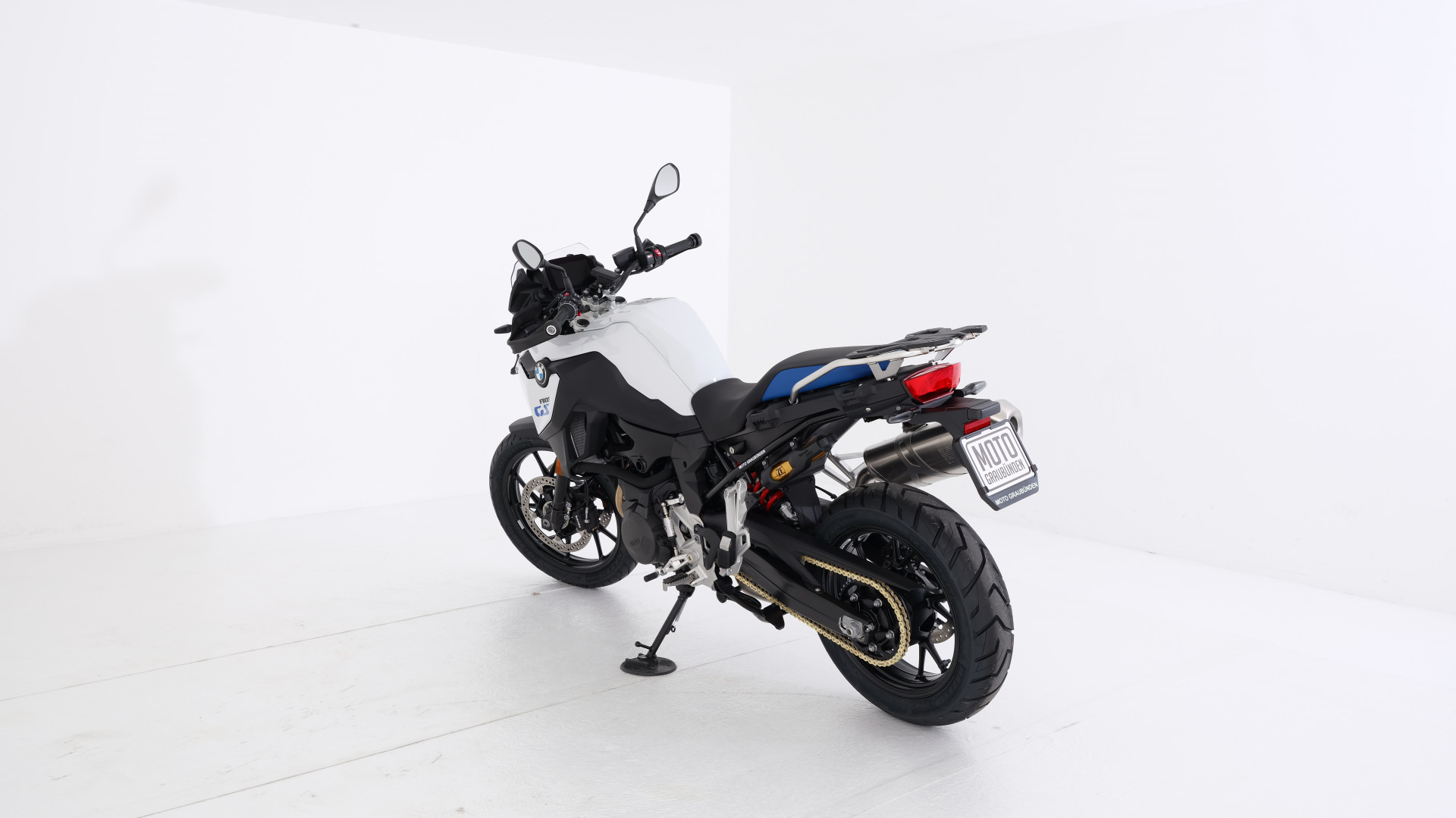 BMW F 800 GS-image-3
