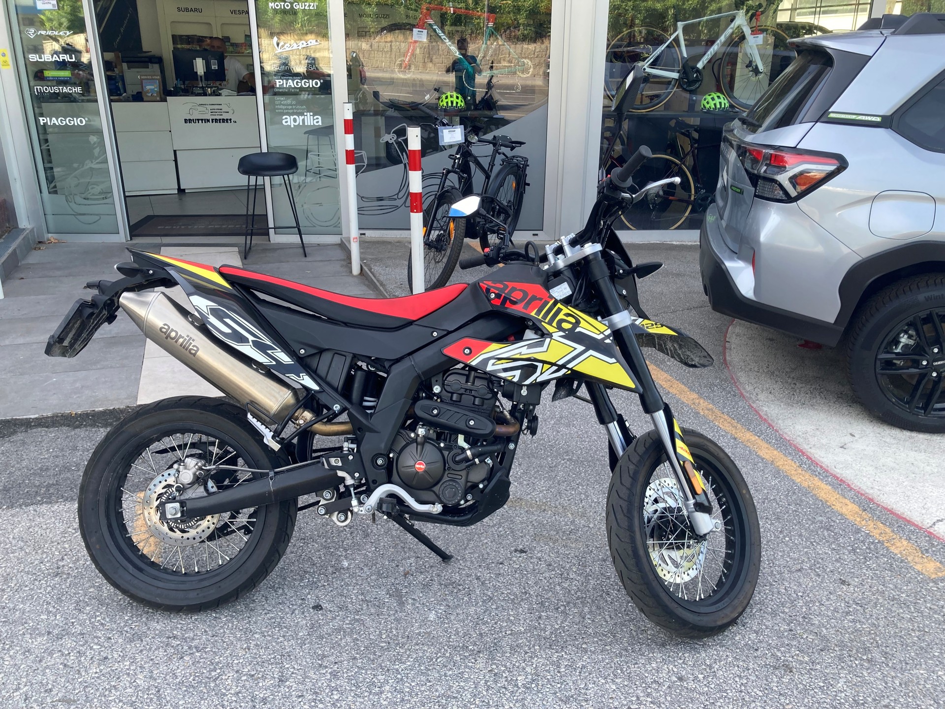 APRILIA SX 125-image-3
