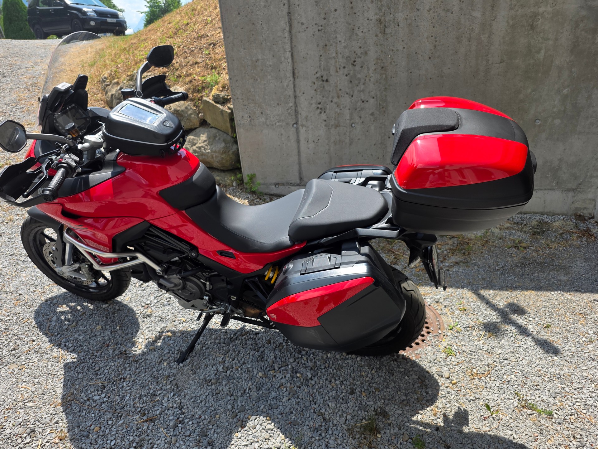 DUCATI Touring-image-2